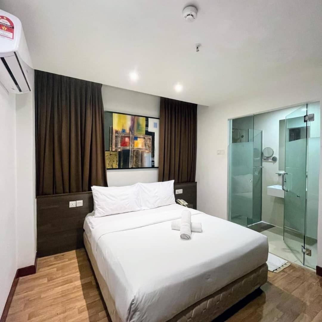 Frenz Kuala Lumpur